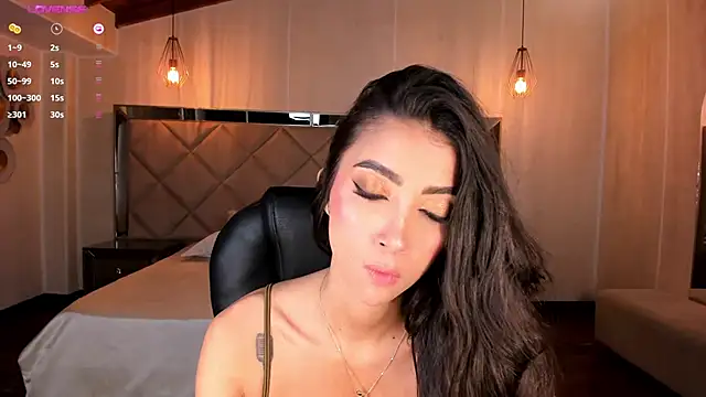 Snapshot of ValeriaVelvet chatting on 03-01-25, 11:50 ValeriaVelvet online show from 03-01-25, 11:50