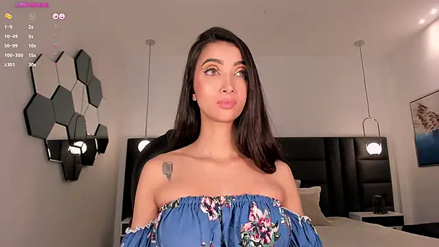Snapshot of ValeriaVelvet chatting on 03-20-25, 05:58 ValeriaVelvet online show from 03-20-25, 05:58