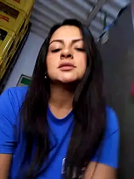 Snapshot of Linda_Lars chatting on 09-13-25, 02:44 Linda Lars online show from 09-13-25, 02:44