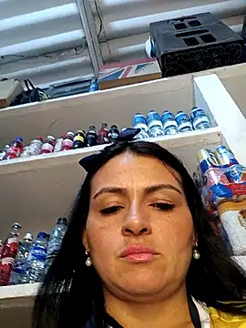 Snapshot of Linda_Lars chatting on 10-11-25, 11:25 Linda Lars online show from 10-11-25, 11:25