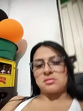 Snapshot of Linda_Lars chatting on 11-02-25, 03:31 Linda Lars online show from 11-02-25, 03:31