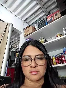 Snapshot of Linda_Lars chatting on 11-05-25, 02:33 Linda Lars online show from 11-05-25, 02:33