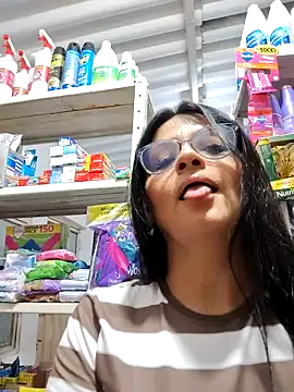 Snapshot of Linda_Lars chatting on 11-28-25, 02:58 Linda Lars online show from 11-28-25, 02:58