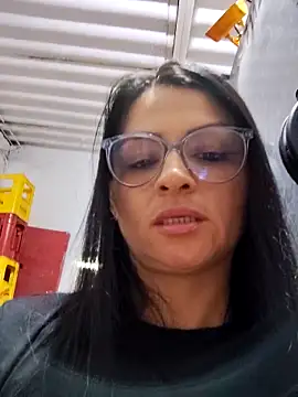 Linda Lars online show from 04-14-26, 02:50