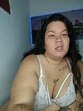 Snapshot of Goddexxxvane chatting on 06-17-26, 01:34 Goddexxxvane online show from 06-17-26, 01:34