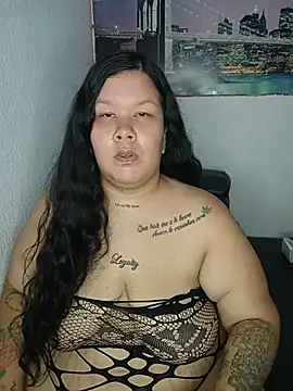 Snapshot of Goddexxxvane chatting on 07-11-26, 01:36 Goddexxxvane online show from 07-11-26, 01:36