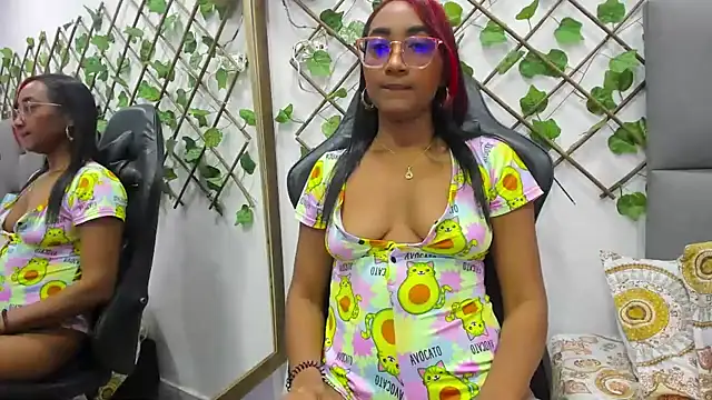 MurphyAngelina online show from 02-06-25, 01:27