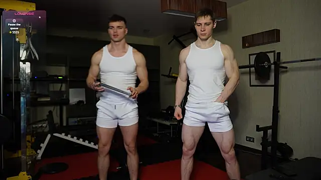 Nik Sharp online show from 02-08-26, 02:42