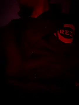 Snapshot of MobyDxck chatting on 02-09-25, 06:43 MobyDxck online show from 02-09-25, 06:43