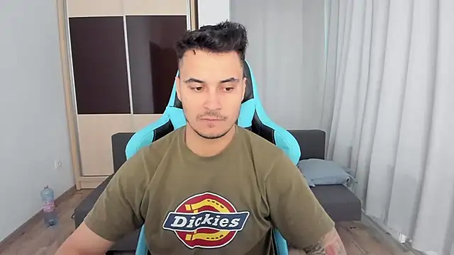 MatMalonne online show from 10-27-25, 07:01