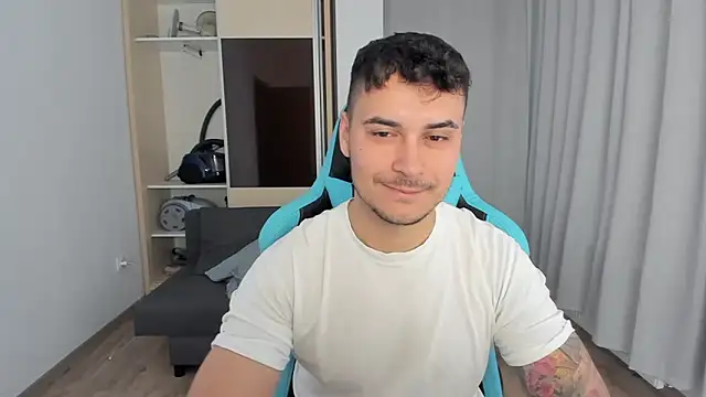 MatMalonne online show from 11-28-25, 07:33