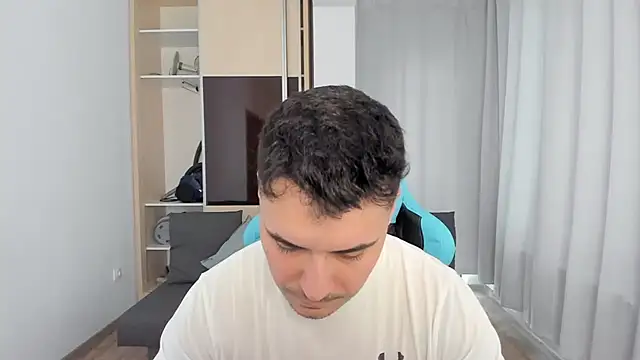 MatMalonne online show from 02-19-26, 01:51