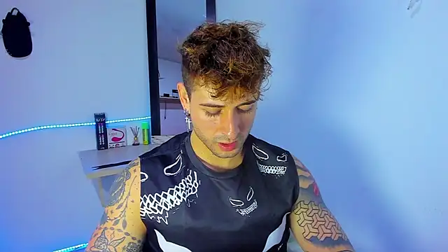 Ares blue online show from 09-24-25, 01:58