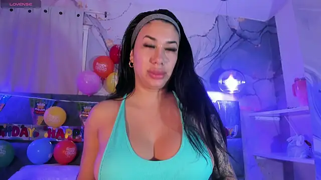 kiim taaylor online show from 02-06-26, 03:15