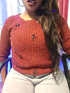 Snapshot of N-Natasha chatting on 12-29-24, 04:19 N-Natasha online show from 12-29-24, 04:19