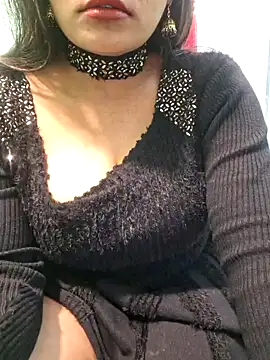 Snapshot of N-Natasha chatting on 01-16-25, 05:23 N-Natasha online show from 01-16-25, 05:23