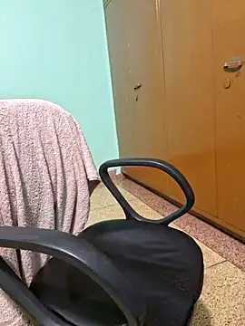 Snapshot of N-Natasha chatting on 01-23-25, 06:17 N-Natasha online show from 01-23-25, 06:17