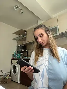 Daisyforyou online show from 12-12-24, 10:45