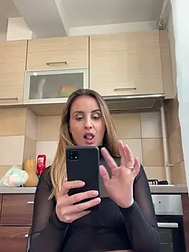 Daisyforyou online show from 12-13-24, 12:17