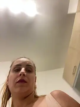 Daisyforyou online show from 12-30-24, 03:13