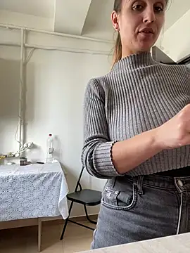 Daisyforyou online show from 02-21-25, 08:18