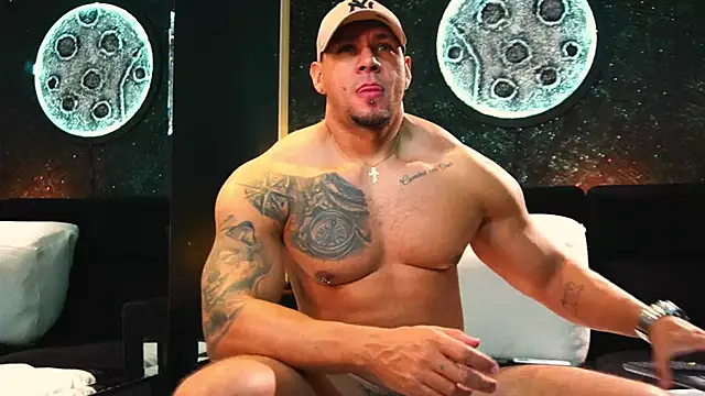 MassimoWalton2 online show from 11-20-25, 10:48