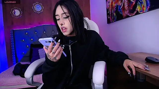 Bunny O online show from 02-11-25, 08:20