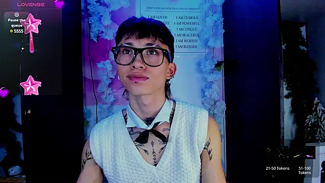 Snapshot of juniior_2311_ chatting on 02-19-25, 07:27 juniior 2311 online show from 02-19-25, 07:27