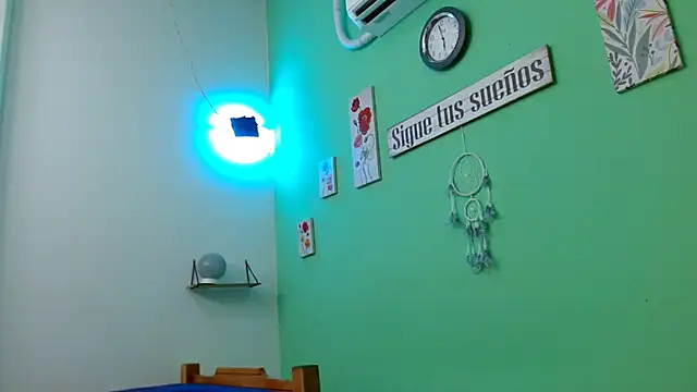 evaleribigtits18 online show from 06-02-26, 12:56