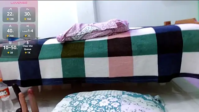 evaleribigtits18 online show from 06-27-26, 01:17