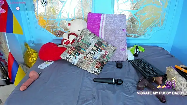 melaniecooperr online show from 07-07-26, 06:47