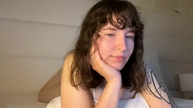 MoonAngelic online show from 07-14-26, 02:27