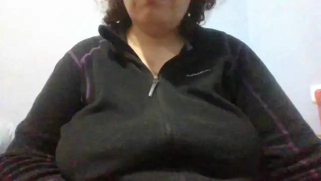 Snapshot of maria38xxx chatting on 01-22-25, 06:10 maria38xxx online show from 01-22-25, 06:10