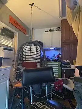 Naughty Excitement online show from 04-17-26, 11:30