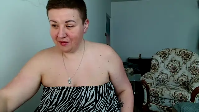 Snapshot of Annet1912 chatting on 01-30-25, 01:10 Annet1912 online show from 01-30-25, 01:10