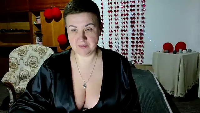 Snapshot of Annet1912 chatting on 03-02-25, 06:08 Annet1912 online show from 03-02-25, 06:08