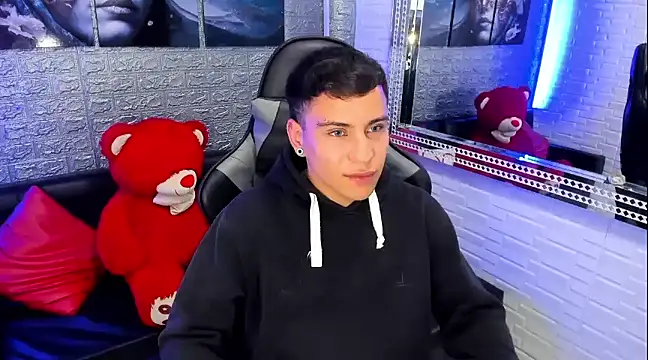 salvadorgomezx online show from 01-07-25, 10:30