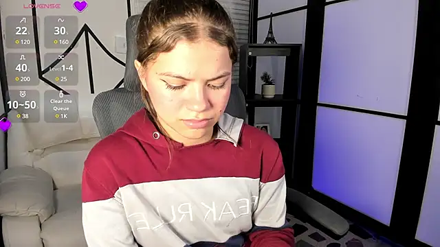 PaigeJayden online show from 02-04-25, 11:38