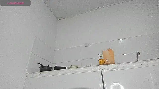 Sophie sweett19 online show from 12-27-24, 06:03