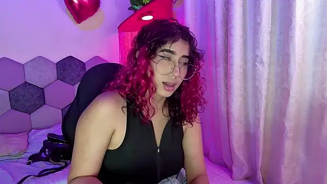 Horny tgn online show from 03-22-26, 06:44