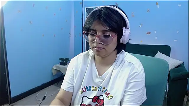 X CHERRY XX online show from 06-05-26, 01:34