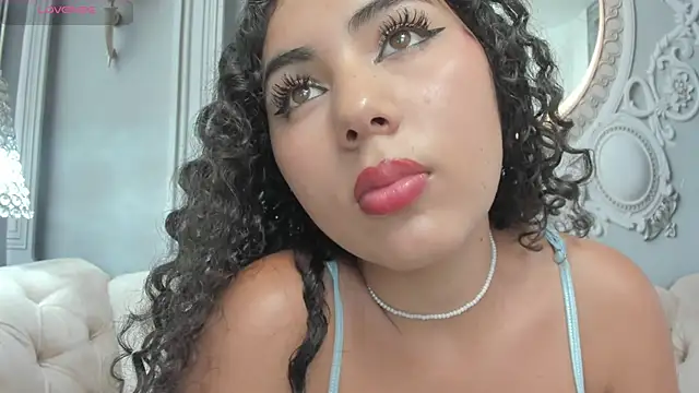 Snapshot of joselyn_sexy_ chatting on 02-10-25, 09:47 joselyn sexy online show from 02-10-25, 09:47