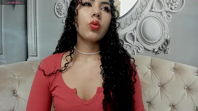 Snapshot of joselyn_sexy_ chatting on 03-20-25, 08:51 joselyn sexy online show from 03-20-25, 08:51
