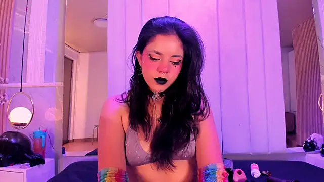 ivannabellini online show from 03-21-26, 01:58