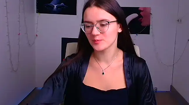 Snapshot of Josephine_jo chatting on 12-06-24, 06:48 Josephine jo online show from 12-06-24, 06:48