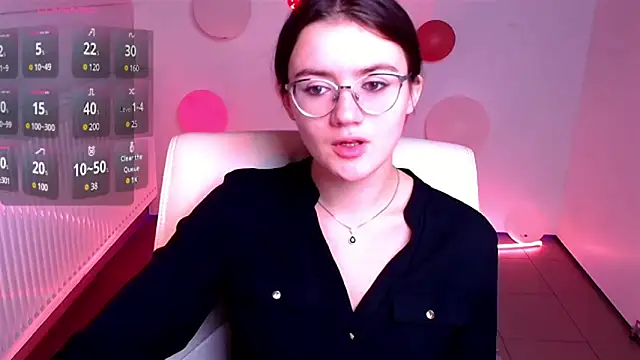 Snapshot of Josephine_jo chatting on 03-15-25, 07:09 Josephine jo online show from 03-15-25, 07:09