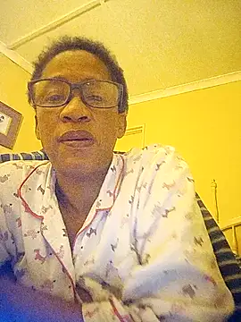 bustybillies online show from 05-06-26, 01:14