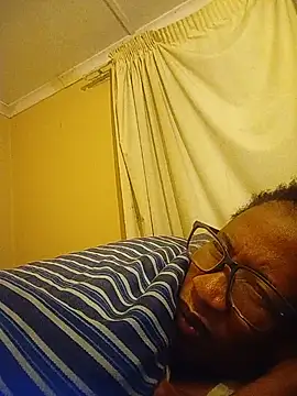 bustybillies online show from 06-12-26, 04:00