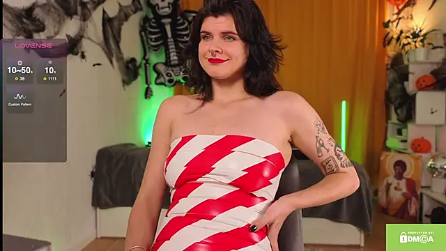 Snapshot of ginavontease chatting on 10-30-25, 03:35 ginavontease online show from 10-30-25, 03:35