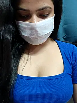 Myloveurvi online show from 07-30-26, 10:58